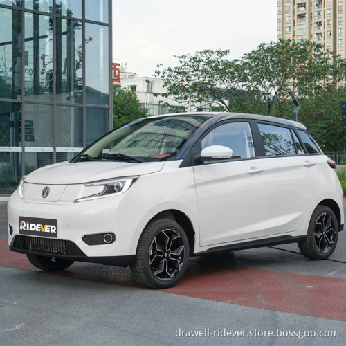 Cheap 2022 Electric Mini Car Fashion and Practical style New Energy Five seater Five wheels for sale HATCHBACK Cars